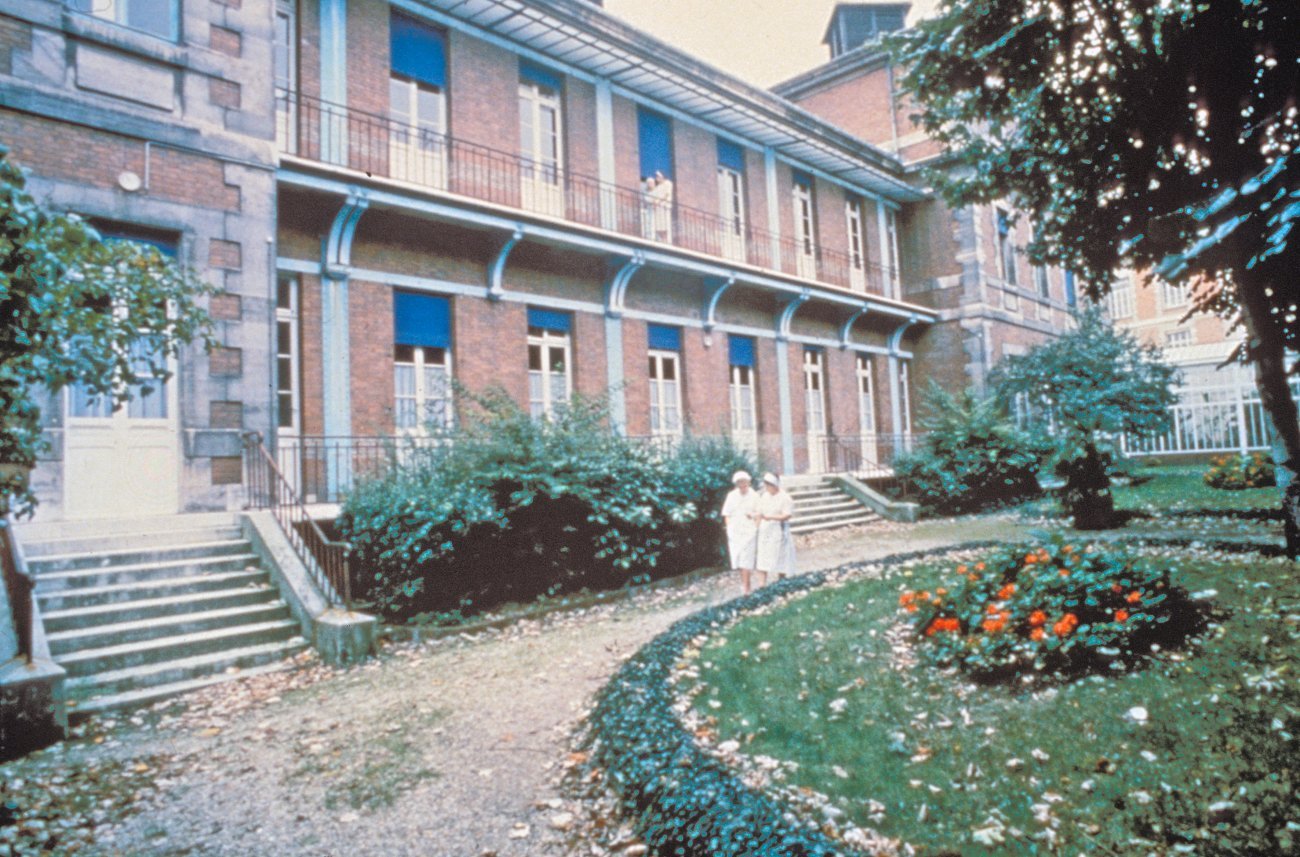 The Pasteur Hospital was closed in December 1999. Copyright : Institut Pasteur The Pasteur Hospital was closed in December 1999. Copyright : Institut Pasteur