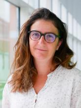Nathalie Aulner, responsable de la plateforme PBI - Institut Pasteur Nathalie Aulner, responsable de la plateforme PBI - Institut Pasteur