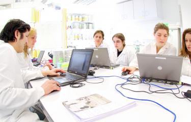 Enseignement Education - Institut Pasteur